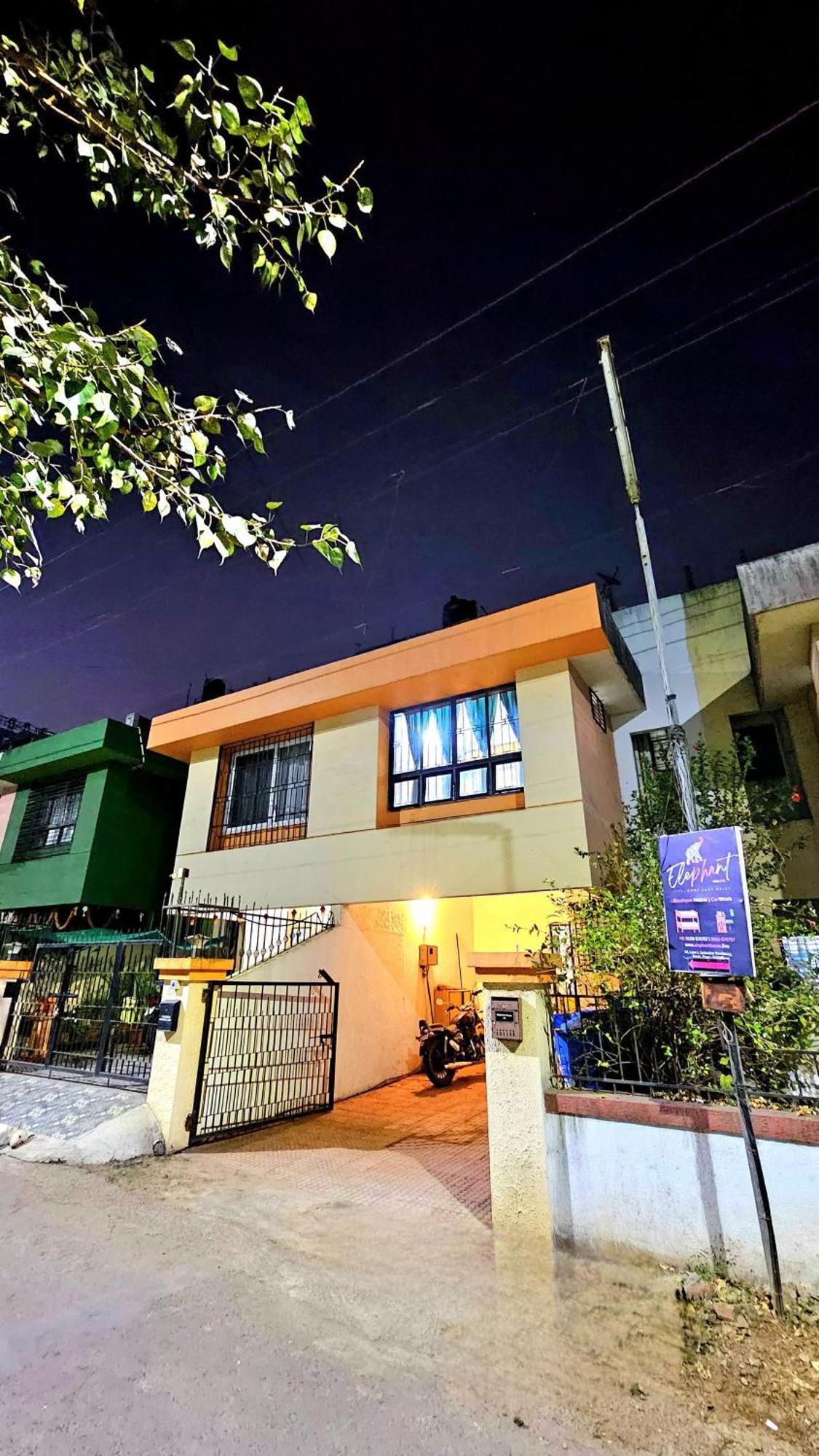 Elephant House - Boutique Hostel & Cowork Méribel Village 外观 照片